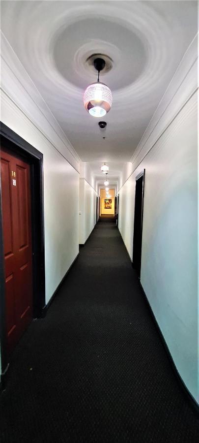 Brunswick Tower Hotel Melbourne City Exterior foto