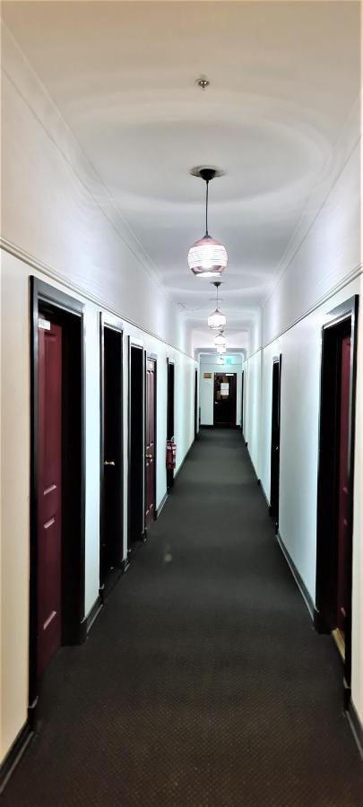 Brunswick Tower Hotel Melbourne City Exterior foto